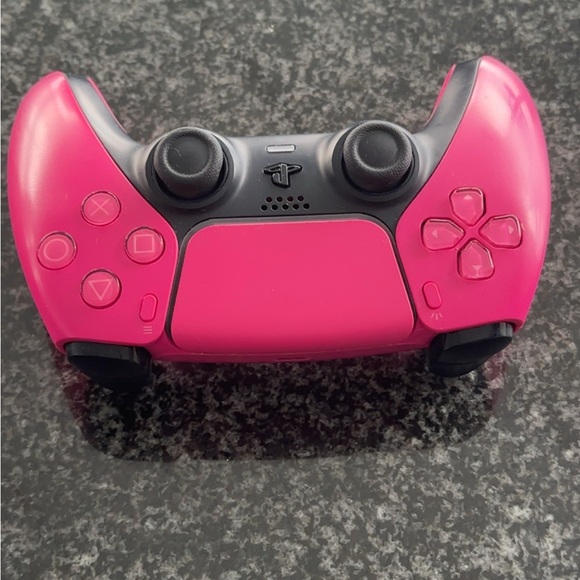 Rare Limited Edition - Sony DualSense Controller - Bright Pink - Picture 3 of 7